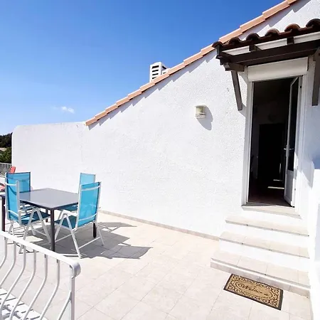 T3 Avec Piscine, Jardin Et Parking - Proche Plages Et Commerces - Fr-1-316-219 *